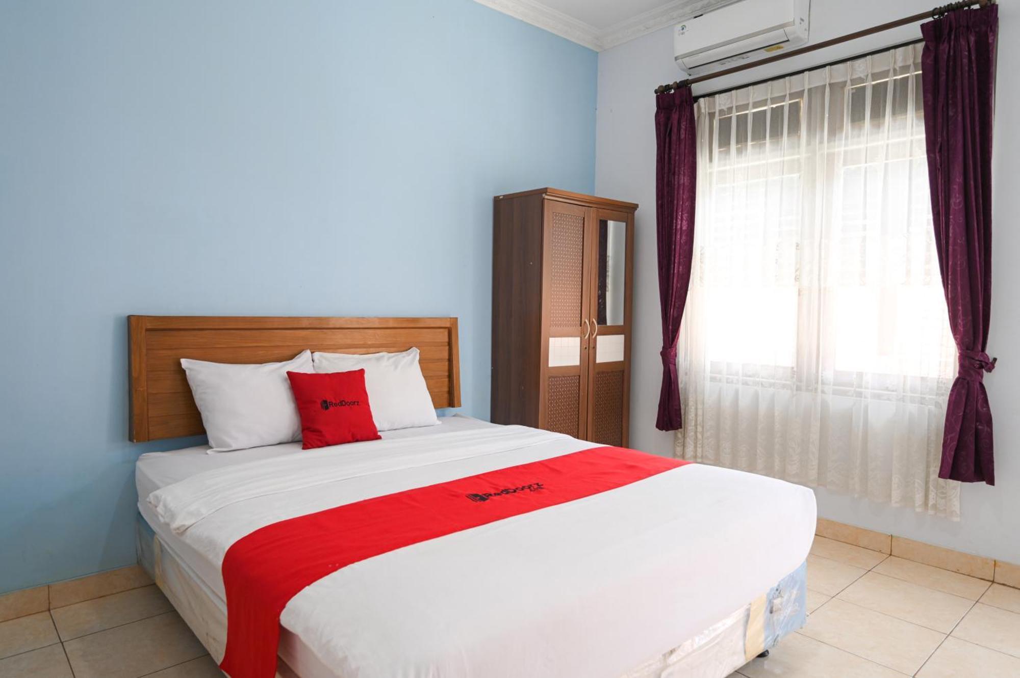 Reddoorz At De'Balcon Accomodation Kuta Lombok Εξωτερικό φωτογραφία