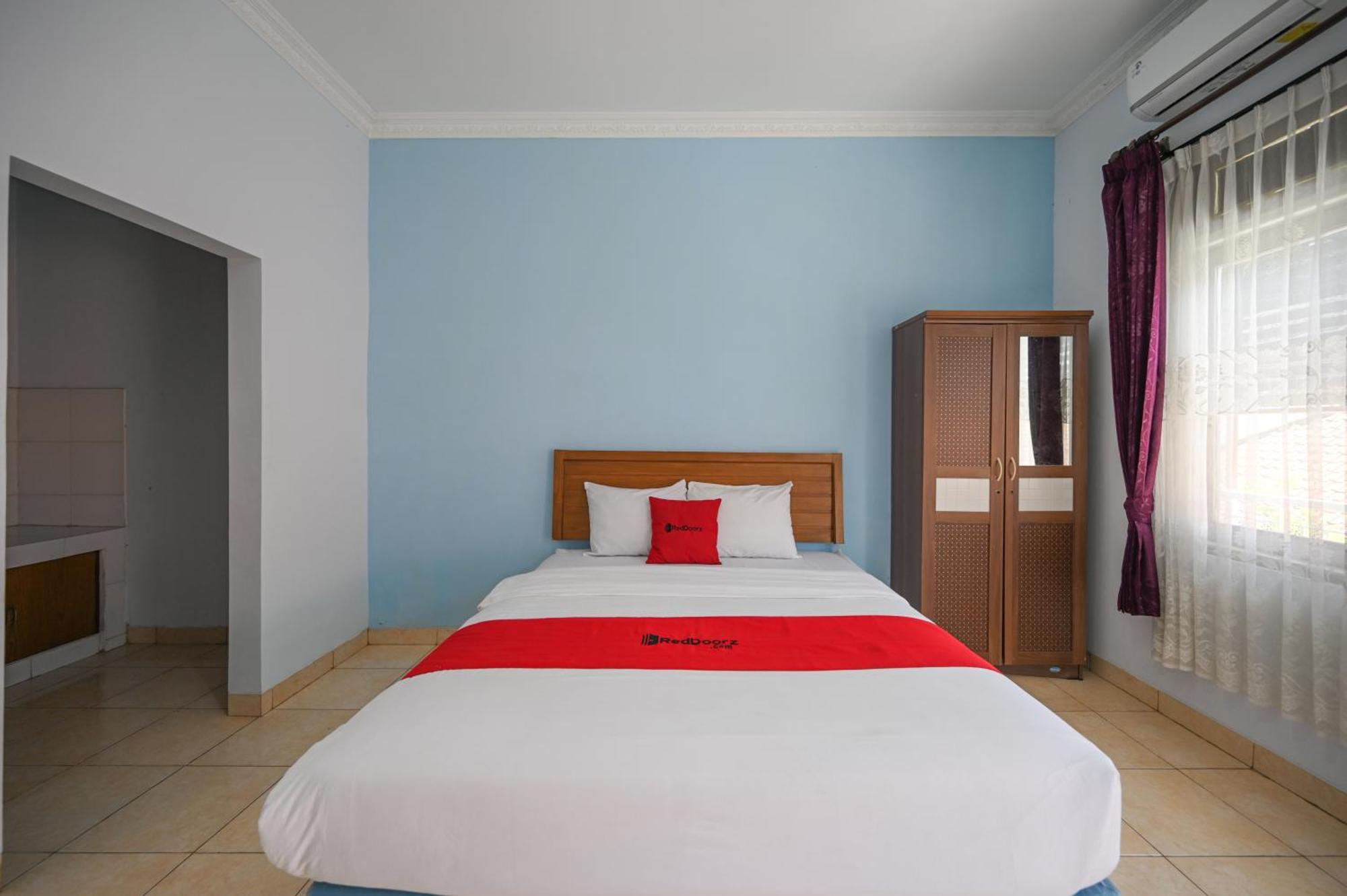Reddoorz At De'Balcon Accomodation Kuta Lombok Εξωτερικό φωτογραφία